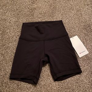 Lululemon Wunder Train High-Rise Short 6"
